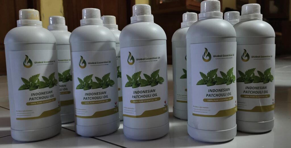pogostemon cablin leaf oil in saudi arabia, pogostemon cablin leaf oil in middle east, essential oil in middle east, essential oil contract manufacturer in middle east, essential oil contract manufacturer in saudi arabia, essential oil contract manufacturer in dubai, patchouli flower oil