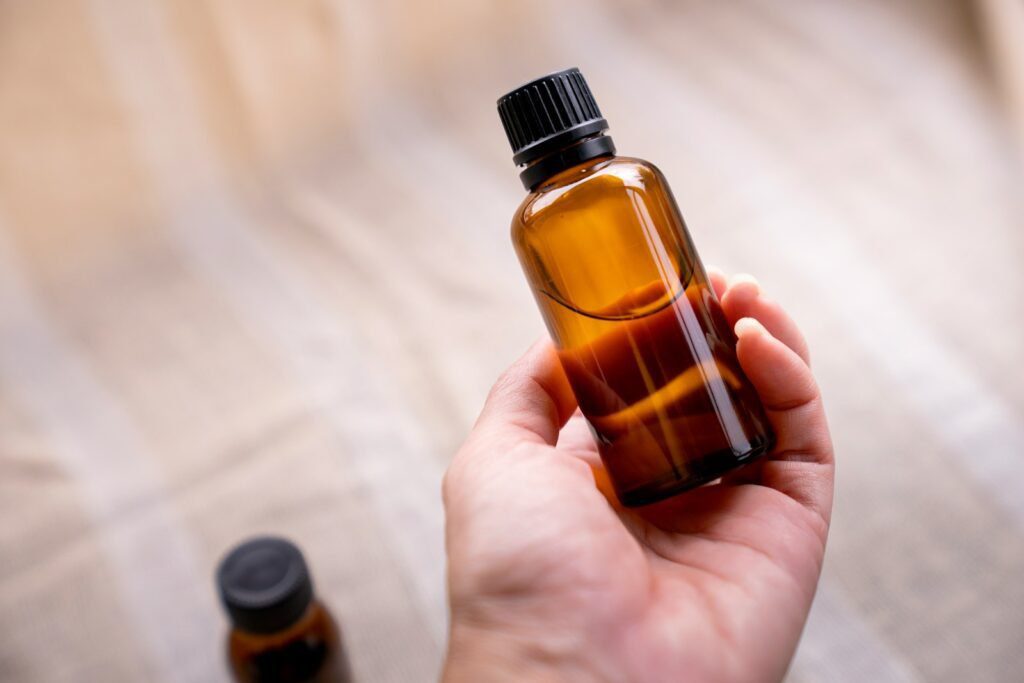 The History and Origins of Patchouli Oil Use as a Perfume Ingredient Across Asia. 3 patchouli oil use, impact patchouli perfume, patchouli original use, patchouli flower