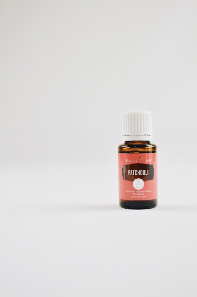 The History and Origins of Patchouli Oil Use as a Perfume Ingredient Across Asia. 2 patchouli oil use, impact patchouli perfume, patchouli original use, patchouli flower