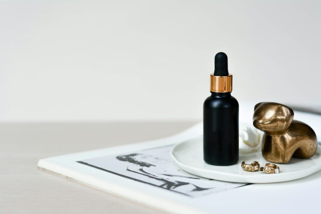agarwood oil, skincare, beauty, agar agar wood