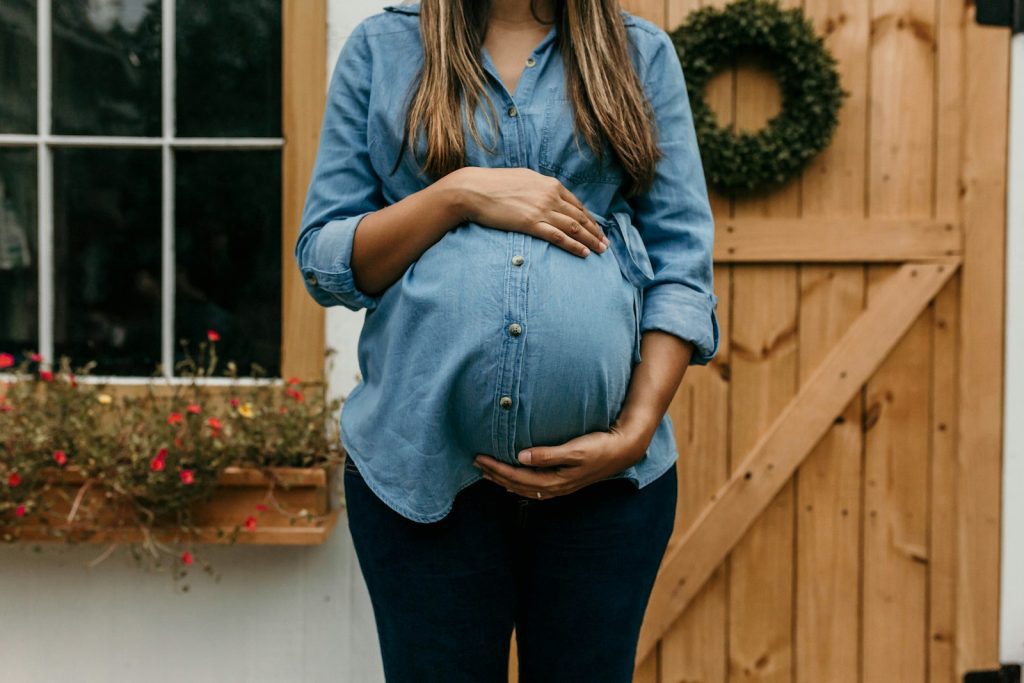Patchouli Oil Side Effects, Allergy Risks, and How to Use It Safely 4 Is Patchouli Oil Safe During Pregnancy?