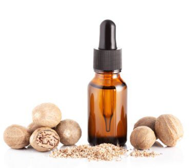 nutmeg oil global essential oil nutmeg essential oil, nutmeg essential oil supplier, myristica fragrans essential oil manufacturer, nutmeg oil uses in various industry, what nutmeg oil use for?, fresh nutmeg, whole nutmeg, nutmeg powder, organic nutmeg, Freshly Grated Nutmeg Oil